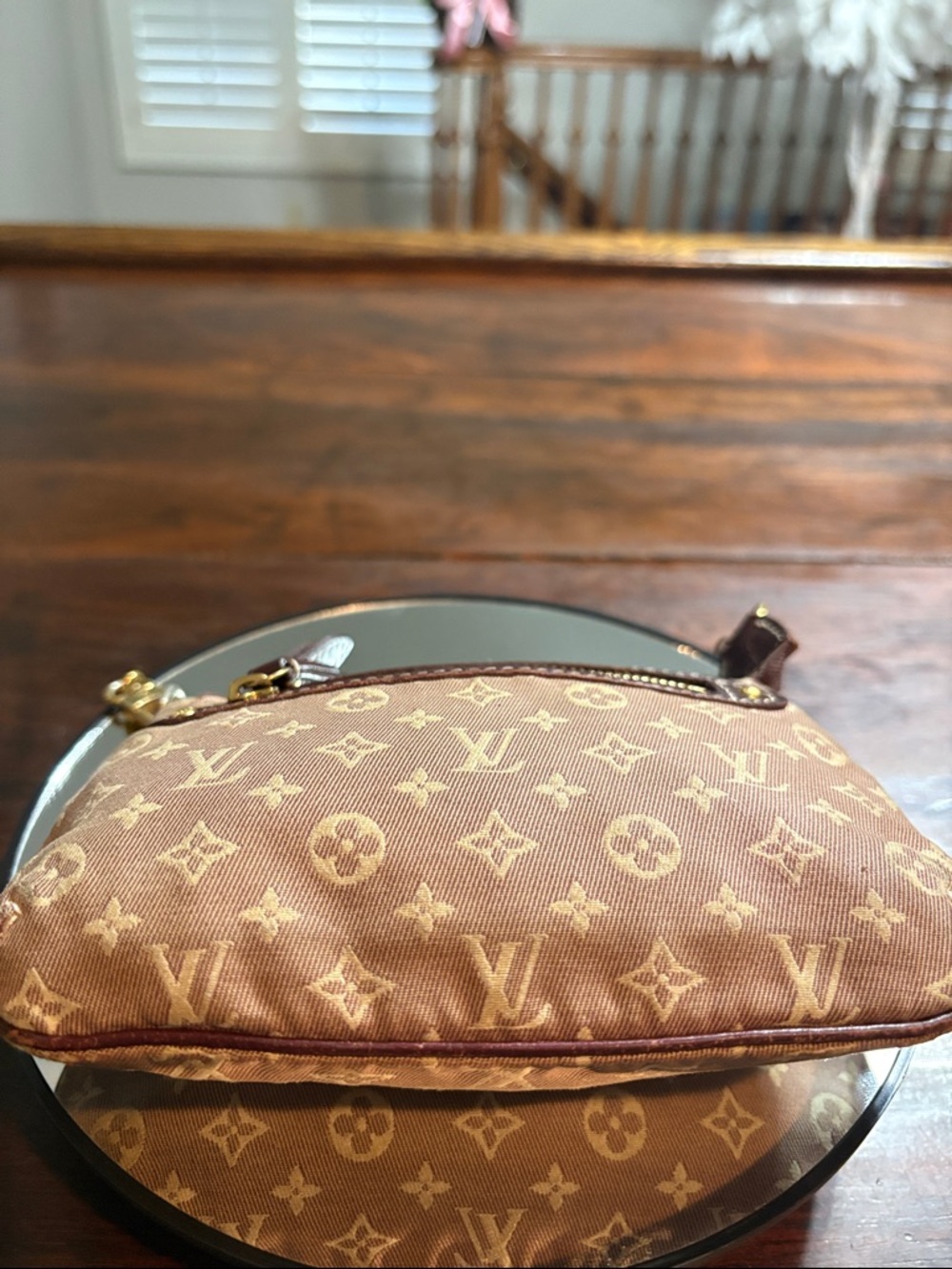 LOUIS VUITTON Monogram Idylle Mini Pochette - Picture 7 of 12